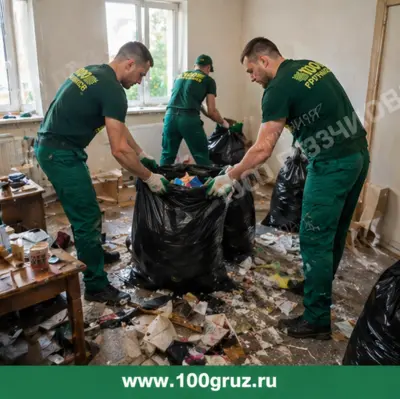 После разборки мебели мусор собираем в мешки